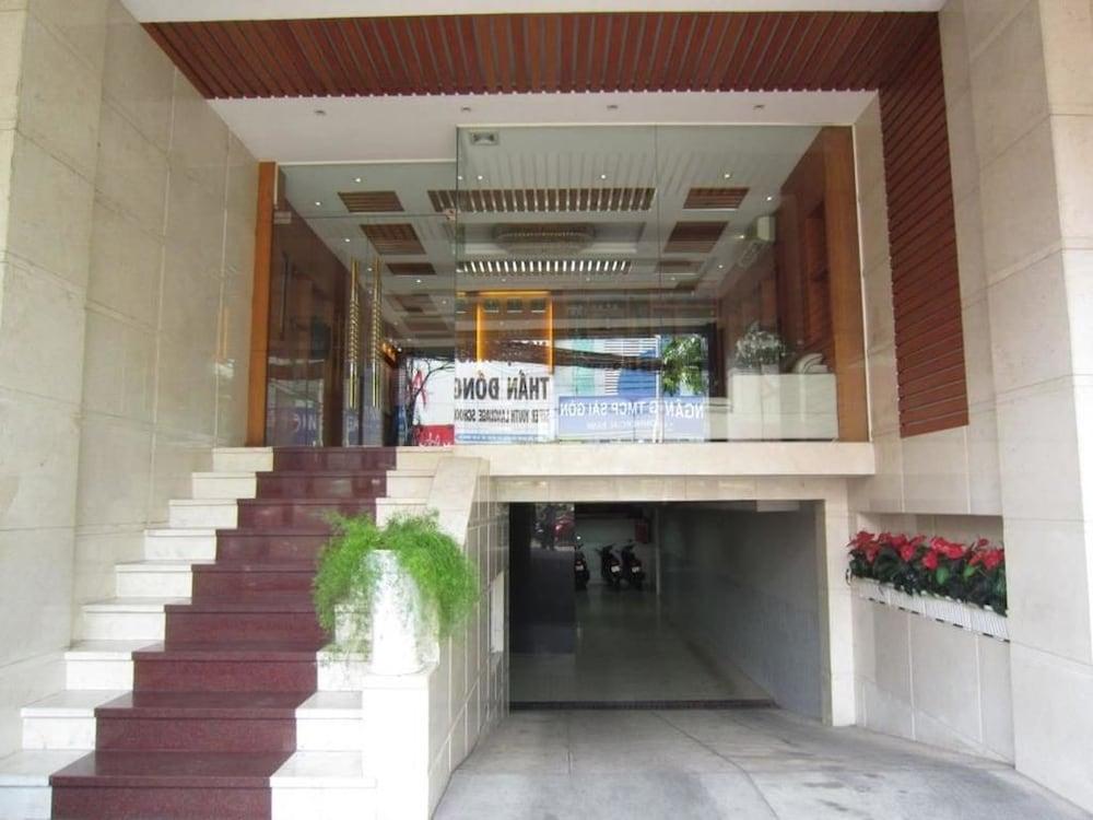 Van Ha Hotel Ho Chi Minh City Exterior photo