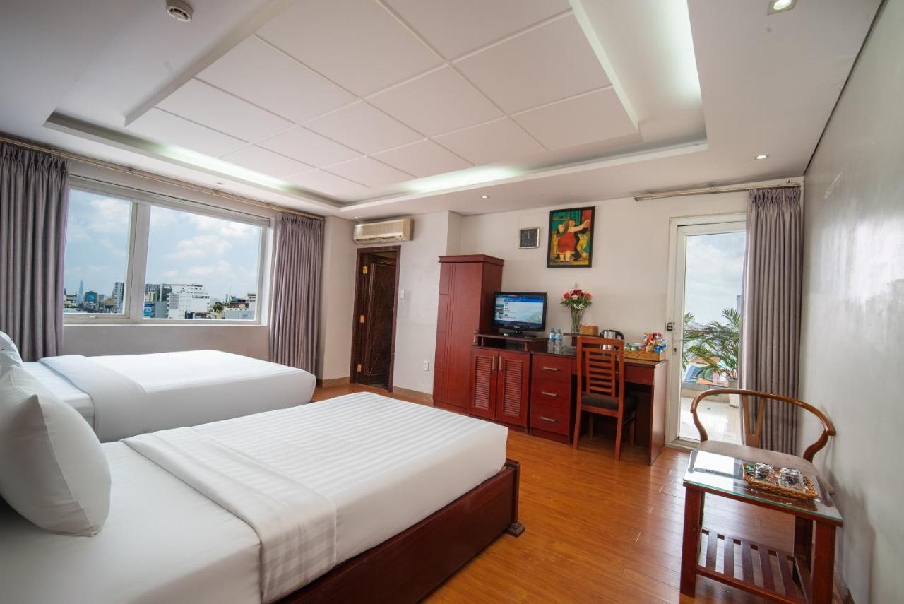Van Ha Hotel Ho Chi Minh City Exterior photo