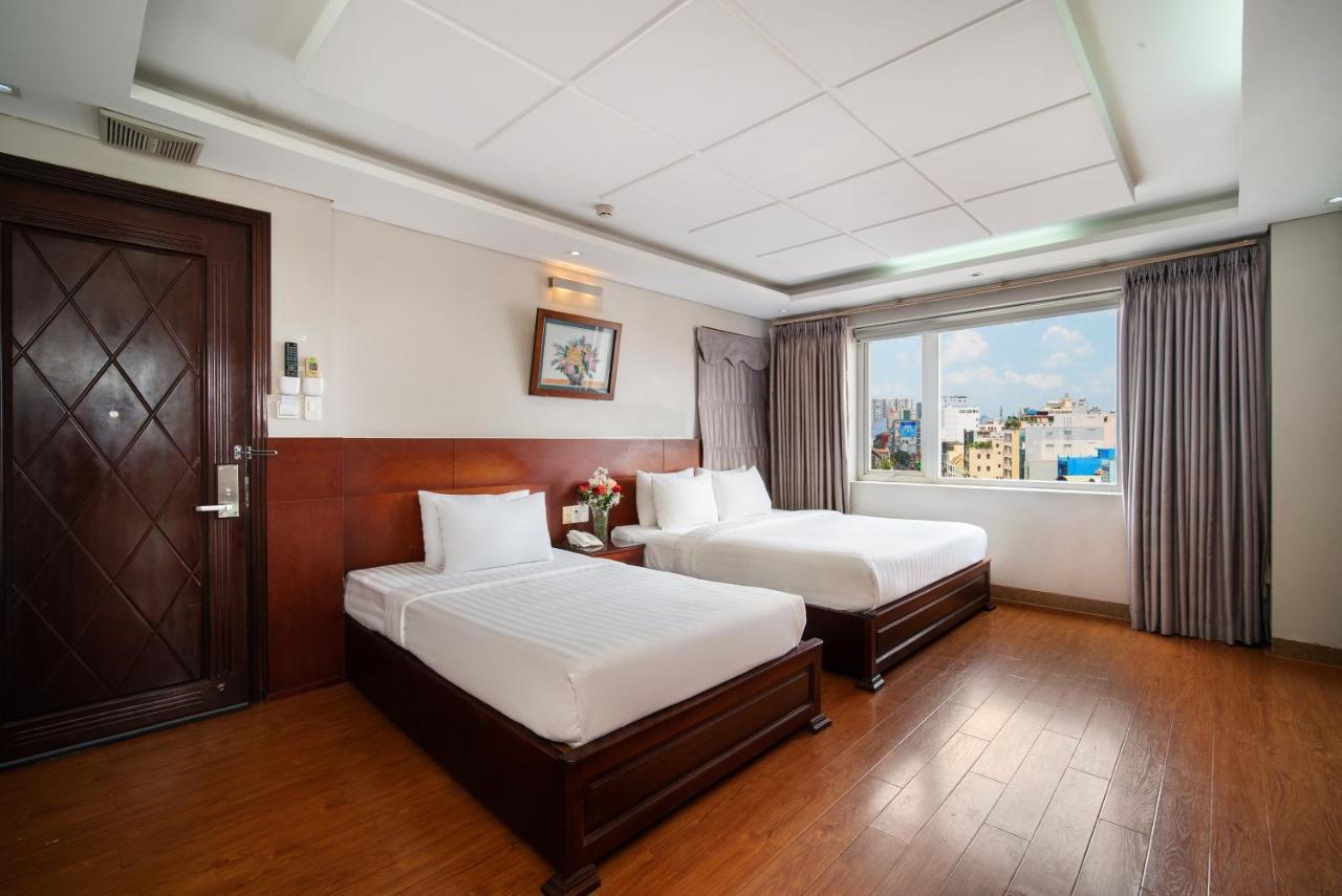 Van Ha Hotel Ho Chi Minh City Exterior photo