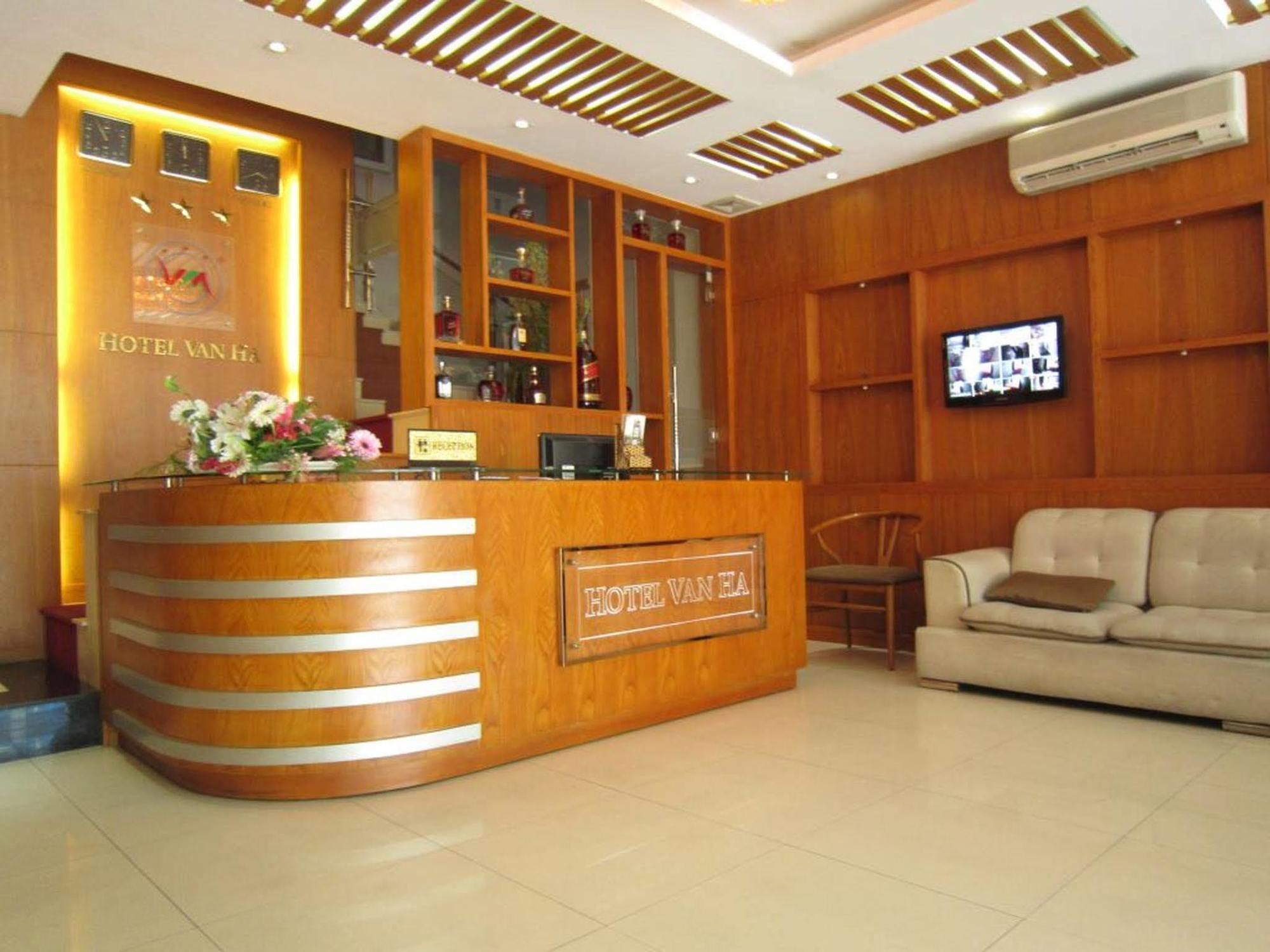Van Ha Hotel Ho Chi Minh City Exterior photo